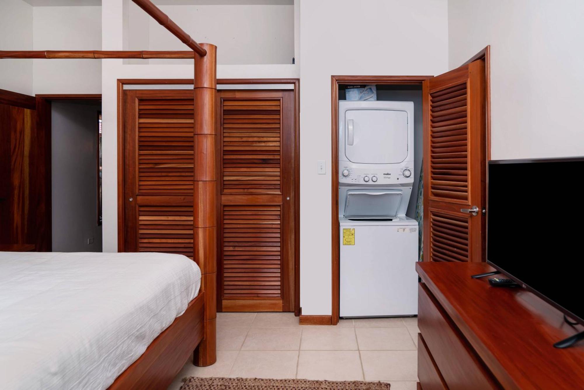 Residences At Barrier Reef 15A Garden View 1 Bedroom By Stay Floreo San Pedro  Exterior photo