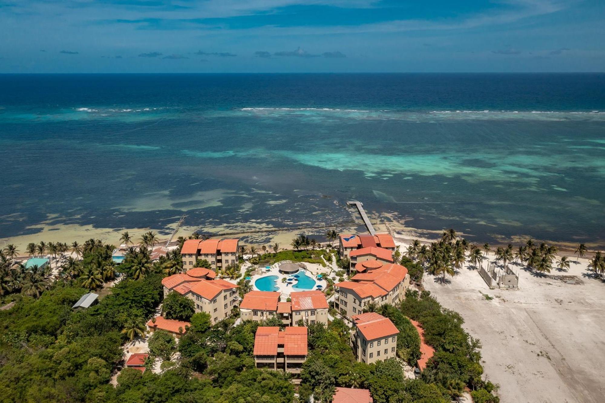 Residences At Barrier Reef 15A Garden View 1 Bedroom By Stay Floreo San Pedro  Exterior photo